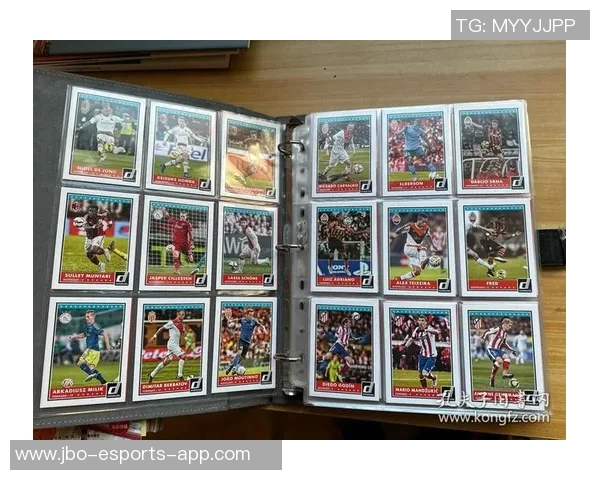 从足球球星卡厚度看收藏价值与制作工艺的深度解析